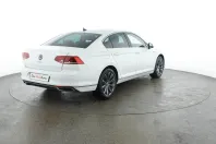 Volkswagen Passat din 2021 cu 75.472 km - oferta VOL187386 - foto 5
