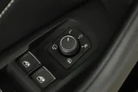 Volkswagen Passat din 2021 cu 75.472 km - oferta VOL187386 - foto 23