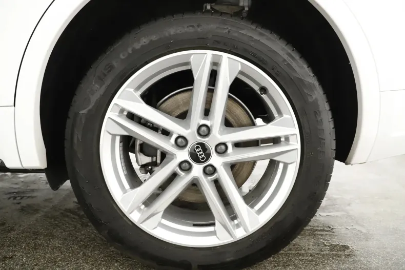 Audi Q5 din 2021 cu 65.710 km - oferta AUD187391 - foto 30