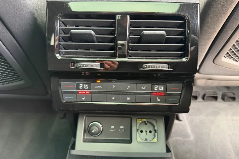 Volkswagen Touareg din 2022 cu 107.000 km - oferta VOL187393 - foto 18