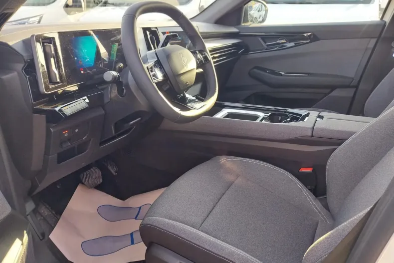 Renault Austral din 2024 cu 7 km - oferta REN187399 - foto 16