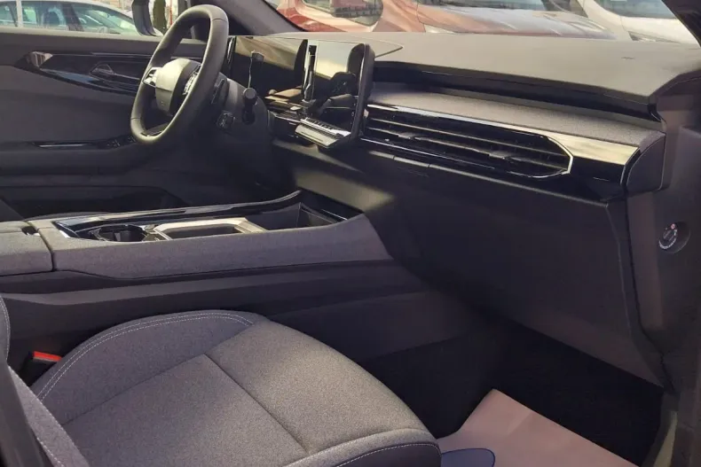 Renault Austral din 2024 cu 12 km - oferta REN187400 - foto 6