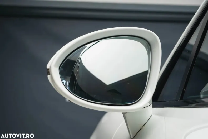 Porsche Cayenne din 2023 cu 68.302 km - oferta POR187408 - foto 36