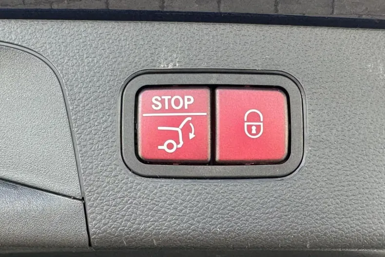 Mercedes-Benz GLC din 2021 cu 81.000 km - oferta MER187414 - foto 11