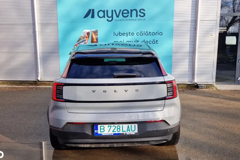 Volvo EX30 din 2024 cu 6.227 km - oferta VOL187420 - foto 4