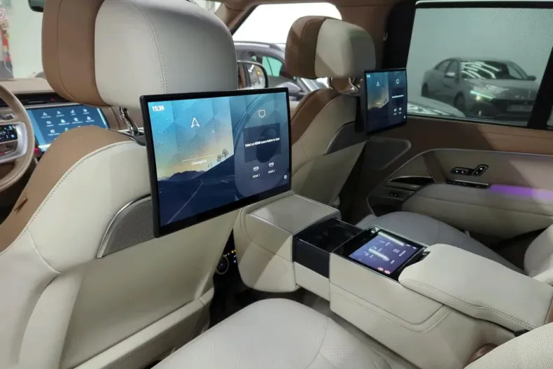 Land Rover Range Rover din 2022 cu 24.994 km - oferta LAN187421 - foto 4