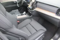 Volvo XC90 din 2025 cu 9.300 km - oferta VOL187422 - foto 2