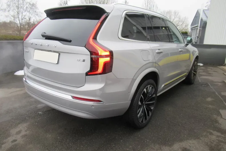 Volvo XC90 din 2025 cu 9.300 km - oferta VOL187422 - foto 5