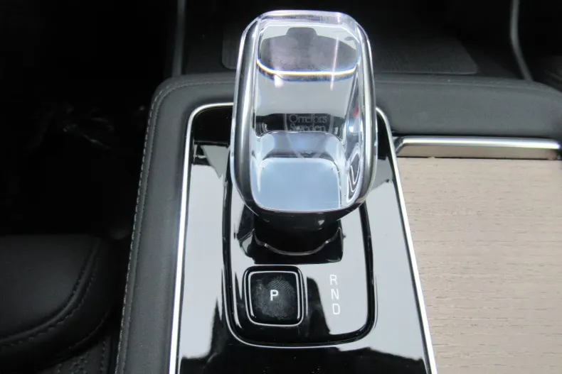 Volvo XC90 din 2025 cu 9.300 km - oferta VOL187422 - foto 16