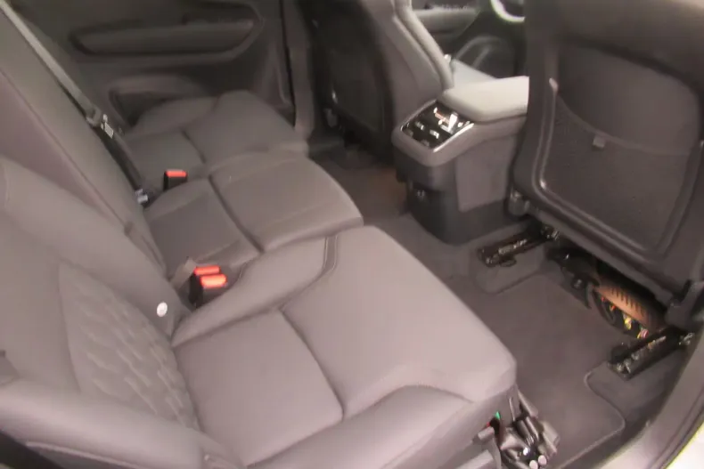 Volvo XC90 din 2025 cu 9.300 km - oferta VOL187422 - foto 21