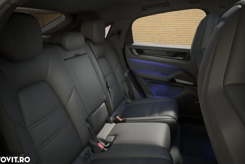 Porsche Cayenne din 2025 cu 5.999 km - oferta POR187424 - foto 8