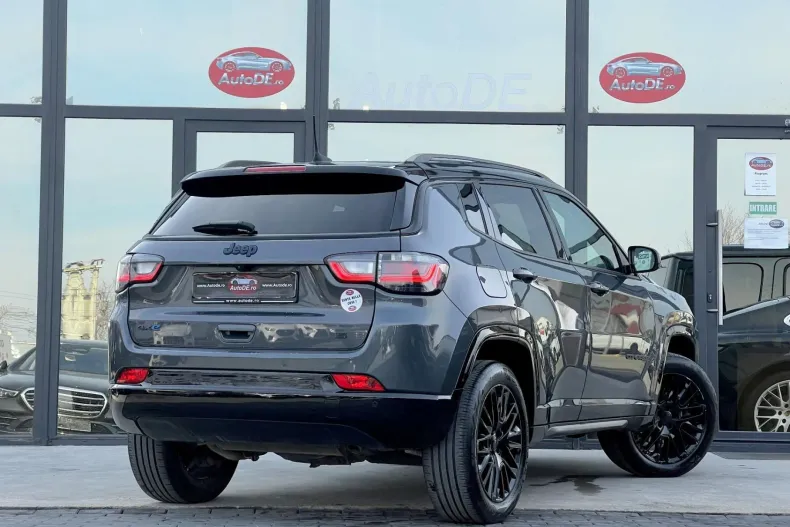 Jeep Compass din 2023 cu 89.516 km - oferta JEE187425 - foto 4