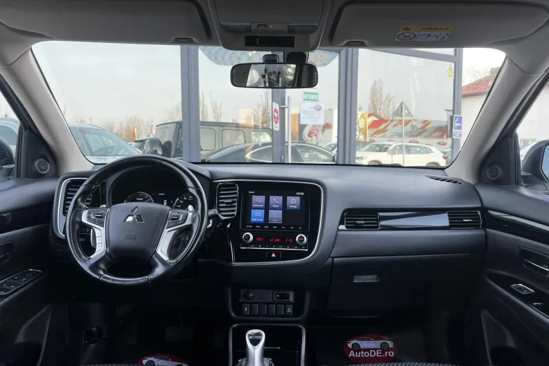 Mitsubishi Outlander din 2020 cu 131.685 km - oferta MIT187426 - foto 7