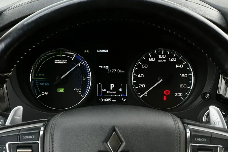 Mitsubishi Outlander din 2020 cu 131.685 km - oferta MIT187426 - foto 19