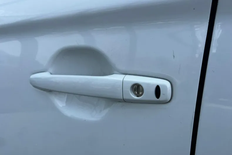 Mitsubishi Outlander din 2020 cu 131.685 km - oferta MIT187426 - foto 24