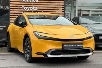 Toyota Prius din 2023 - oferta TOY187429