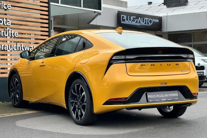 Toyota Prius din 2023 cu 59.000 km - oferta TOY187429 - foto 6