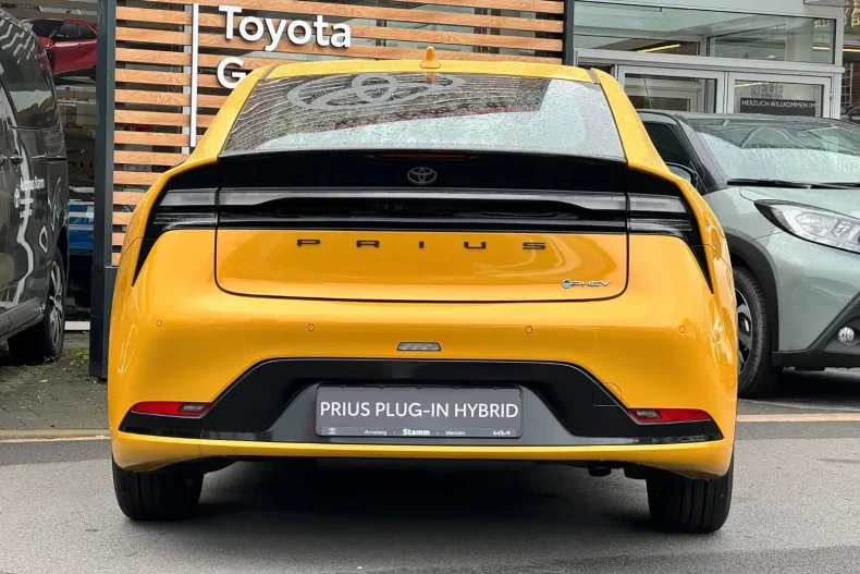 Toyota Prius din 2023 cu 59.000 km - oferta TOY187429 - foto 7