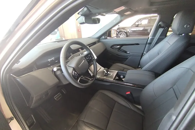 Land Rover Range Rover Evoque din 2025 cu 900 km - oferta LAN187438 - foto 6