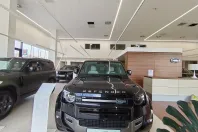 Land Rover Defender din 2025 cu 900 km - oferta LAN187440 - foto 4