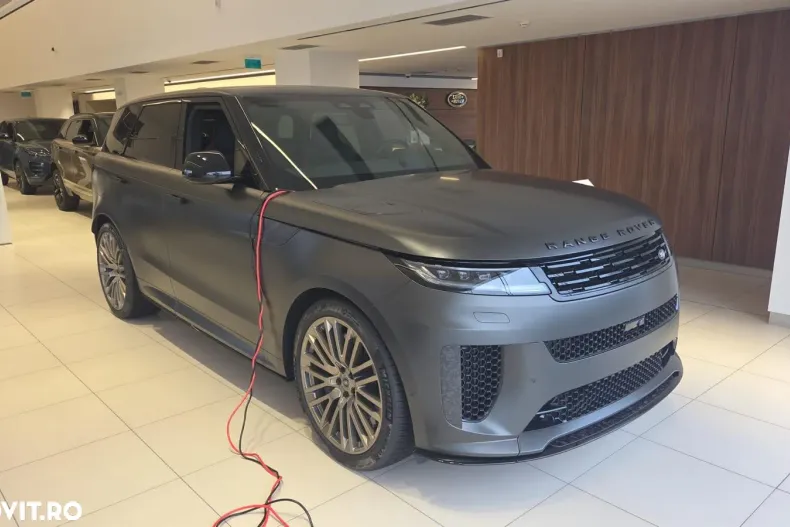Land Rover Range Rover Sport din 2025 cu 900 km - oferta LAN187445 - foto 3