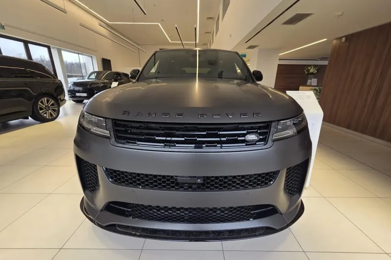 Land Rover Range Rover Sport din 2025 cu 900 km - oferta LAN187445 - foto 6