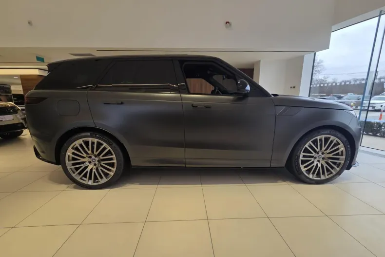 Land Rover Range Rover Sport din 2025 cu 900 km - oferta LAN187445 - foto 10