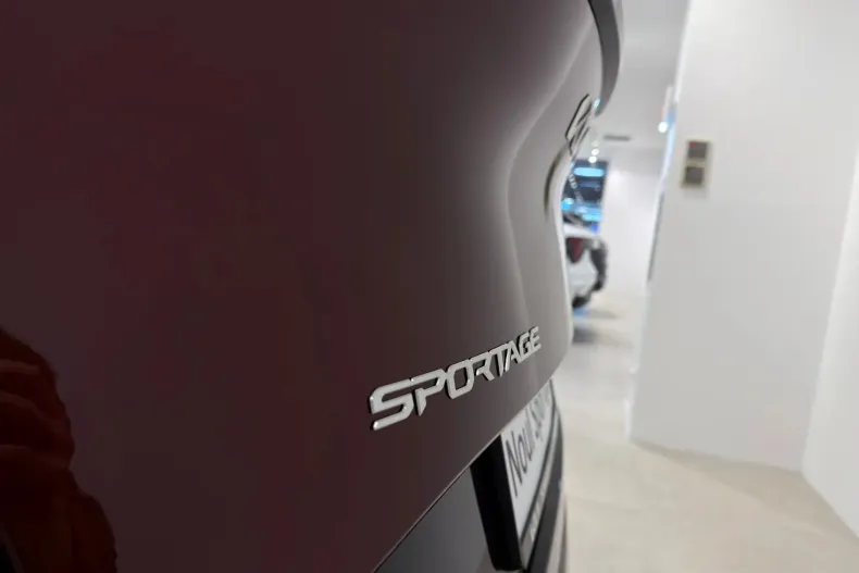 Kia Sportage din 2025 cu 0 km - oferta KIA187447 - foto 7