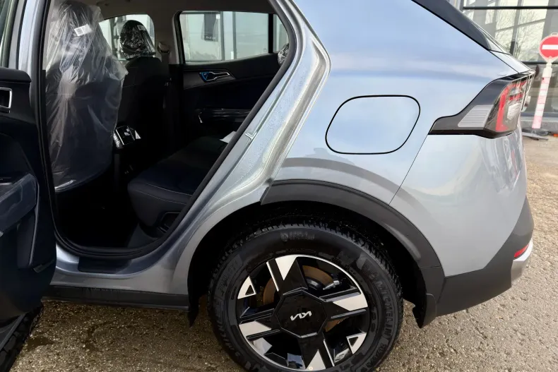Kia Sportage din 2025 cu 0 km - oferta KIA187450 - foto 6