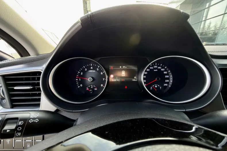 Kia Ceed din 2025 cu 106 km - oferta KIA187451 - foto 10