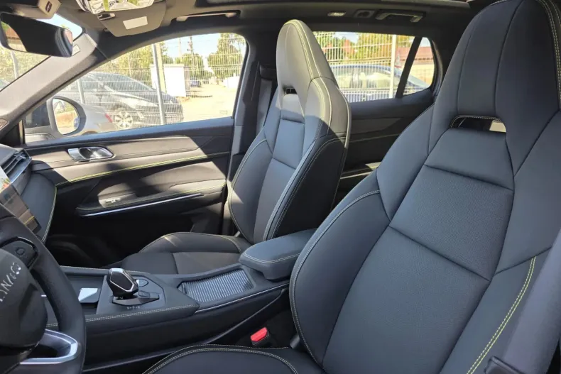 Lynk & Co 01 din 2024 cu 1.900 km - oferta LYN187454 - foto 16