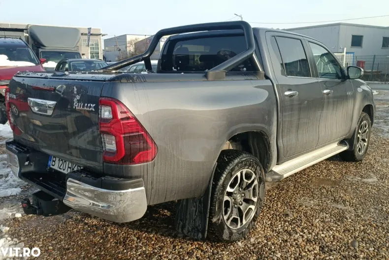 Toyota Hilux din 2023 cu 56.105 km - oferta TOY187459 - foto 4