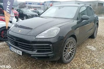 Porsche Cayenne din 2022 - oferta POR187460