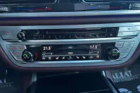 BMW Seria 7 din 2020 cu 112.261 km - oferta BMW187461 - foto 17