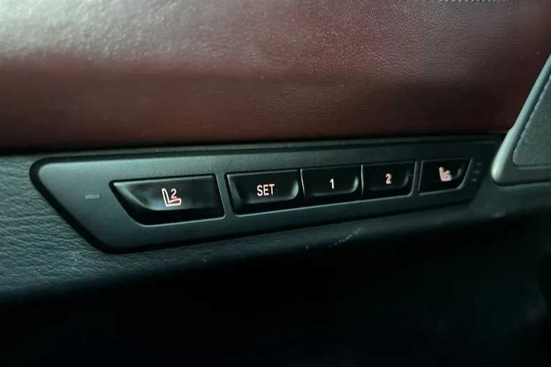 BMW Seria 7 din 2020 cu 112.261 km - oferta BMW187461 - foto 29