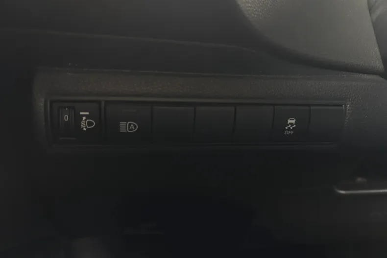 Toyota Corolla din 2021 cu 154.466 km - oferta TOY187462 - foto 20