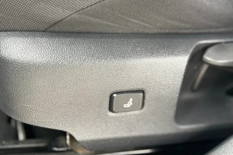 Toyota Corolla din 2021 cu 154.466 km - oferta TOY187462 - foto 31