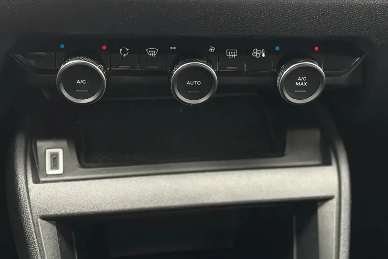 Citroën C4 din 2021 cu 176.000 km - oferta CIT187463 - foto 17