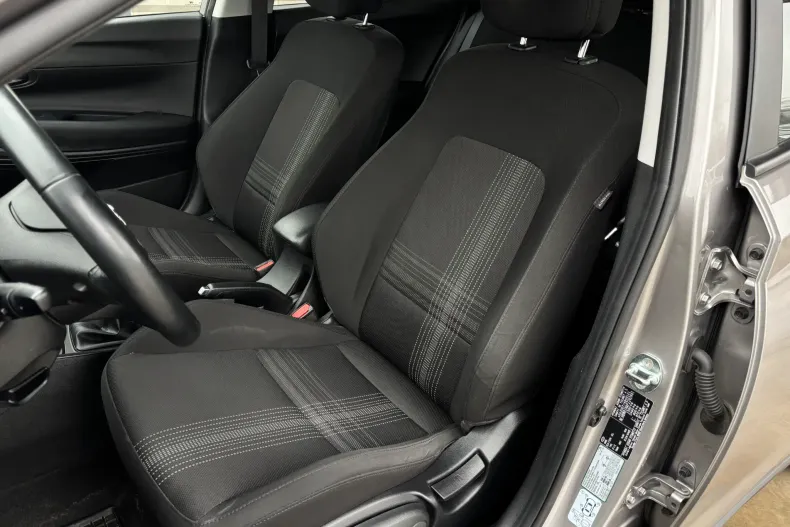 Hyundai BAYON din 2023 cu 75.000 km - oferta HYU187464 - foto 12