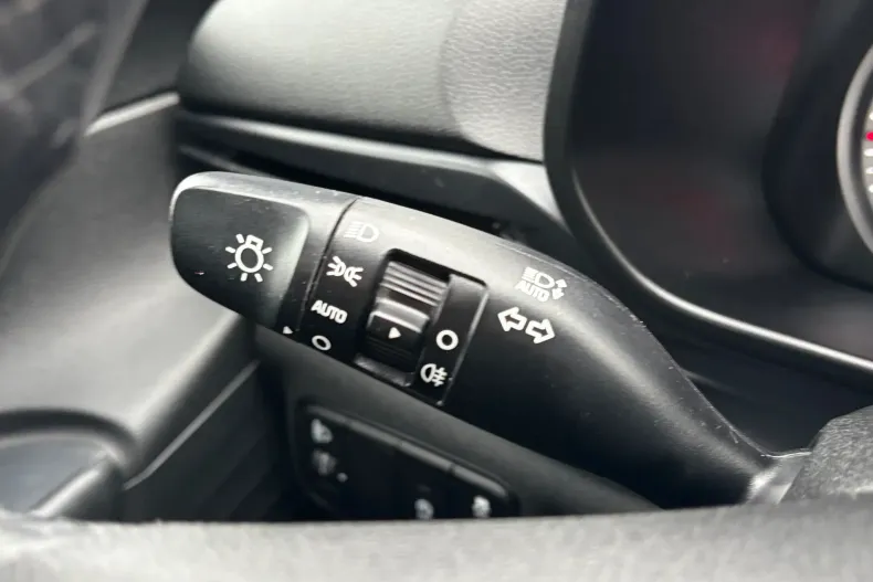 Hyundai BAYON din 2023 cu 75.000 km - oferta HYU187464 - foto 18