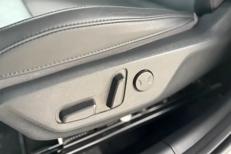 Kia Niro din 2022 cu 130.000 km - oferta KIA187465 - foto 16