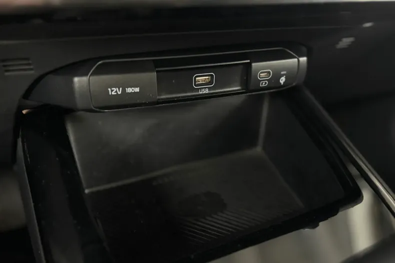 Kia Niro din 2022 cu 130.000 km - oferta KIA187465 - foto 22