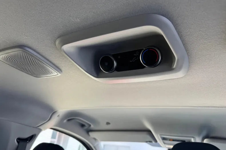 Ford Transit Custom din 2026 cu 1 km - oferta FOR187475 - foto 16