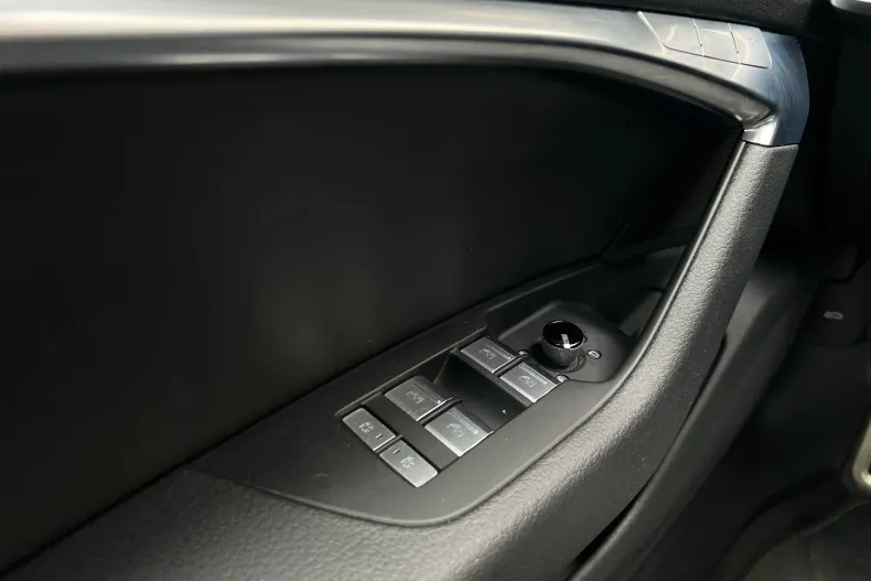 Audi A7 din 2020 cu 145.000 km - oferta AUD187481 - foto 19