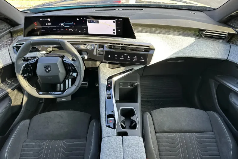 Peugeot 3008 din 2025 cu 1.000 km - oferta PEU187483 - foto 12