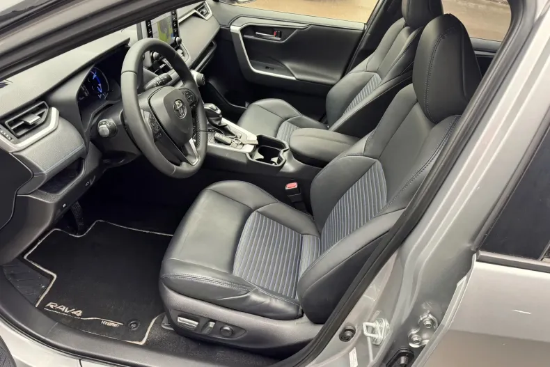 Toyota RAV4 din 2020 cu 138.500 km - oferta TOY187485 - foto 12