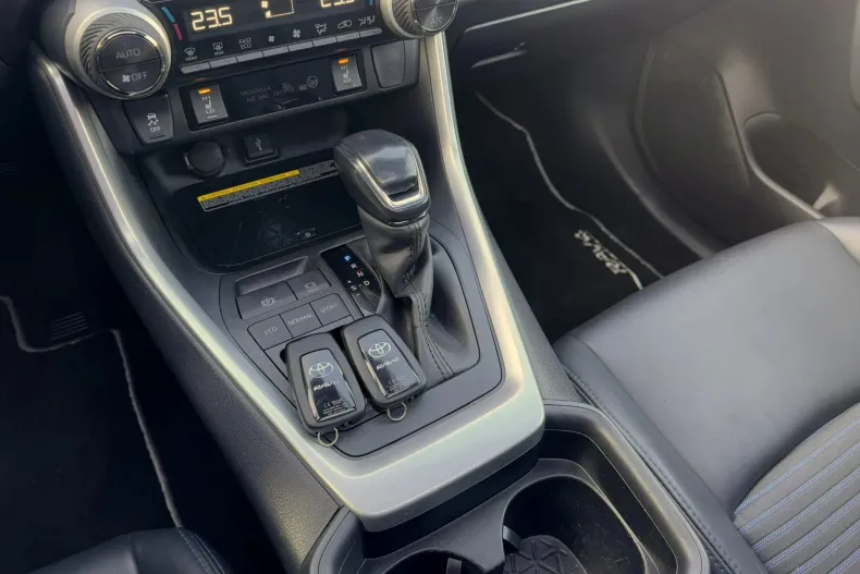 Toyota RAV4 din 2020 cu 138.500 km - oferta TOY187485 - foto 29