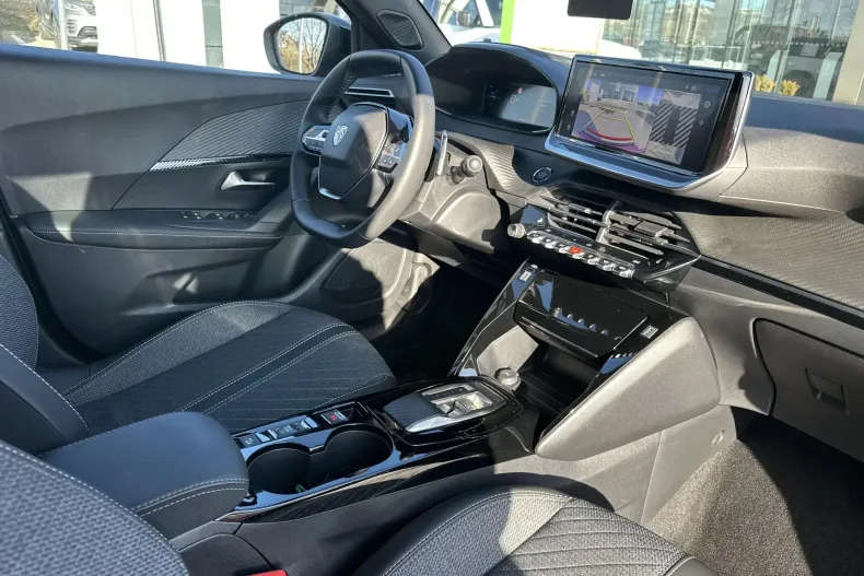 Peugeot 2008 din 2020 cu 1.300 km - oferta PEU187486 - foto 12