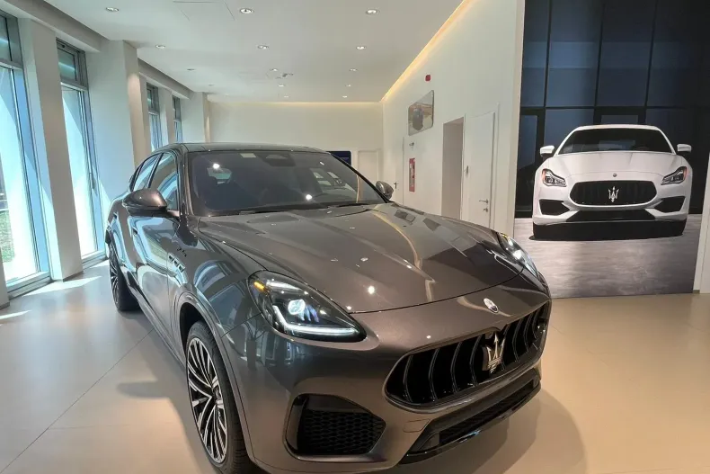 Maserati Grecale din 2023 cu 1 km - oferta MAS187491 - foto 5