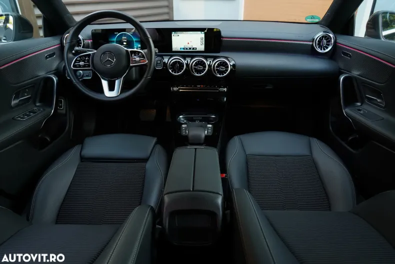 Mercedes-Benz CLA (Clasa CLA) din 2022 cu 165.851 km - oferta MER187496 - foto 13